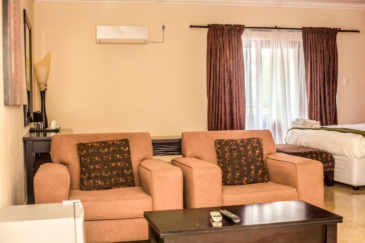 Coyotes Hotel & Conference Centre Mbombela Exteriér fotografie