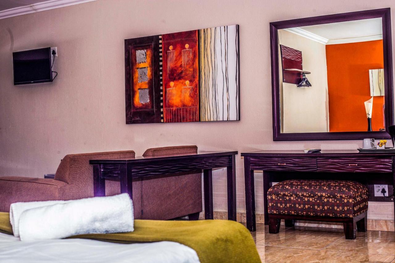 Coyotes Hotel & Conference Centre Mbombela Exteriér fotografie